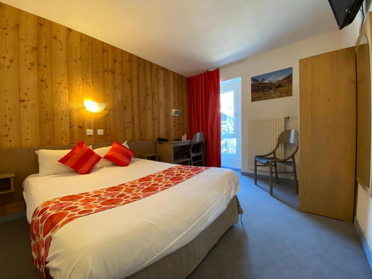 Eygliers Hotel De La Gare מראה חיצוני תמונה